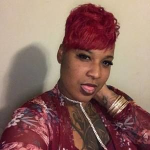 Meet your Posher, Evelyn